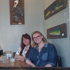 Meet your Posher, Carey